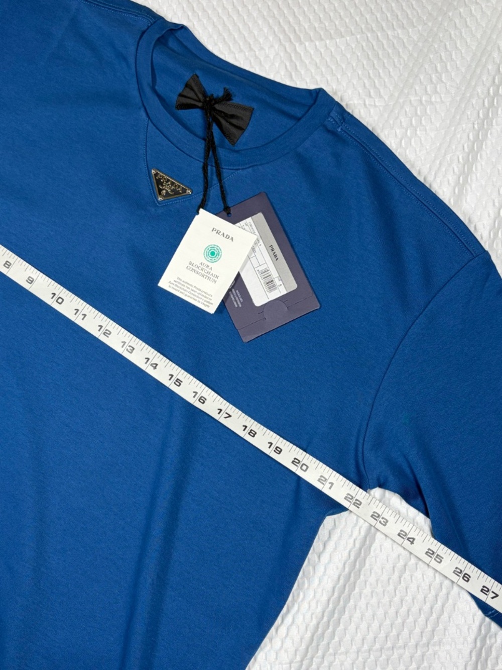 AUTHENTIC PRADA MEN'S BLUE COTTON TRIANGLE METAL LOGO T-SHIRT SMALL OVERSIZED - Picture 7 of 7